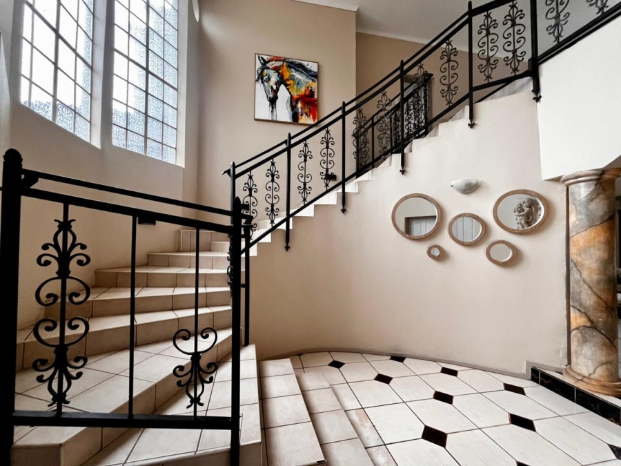4 Bedroom Property for Sale in Safari Gardens North West